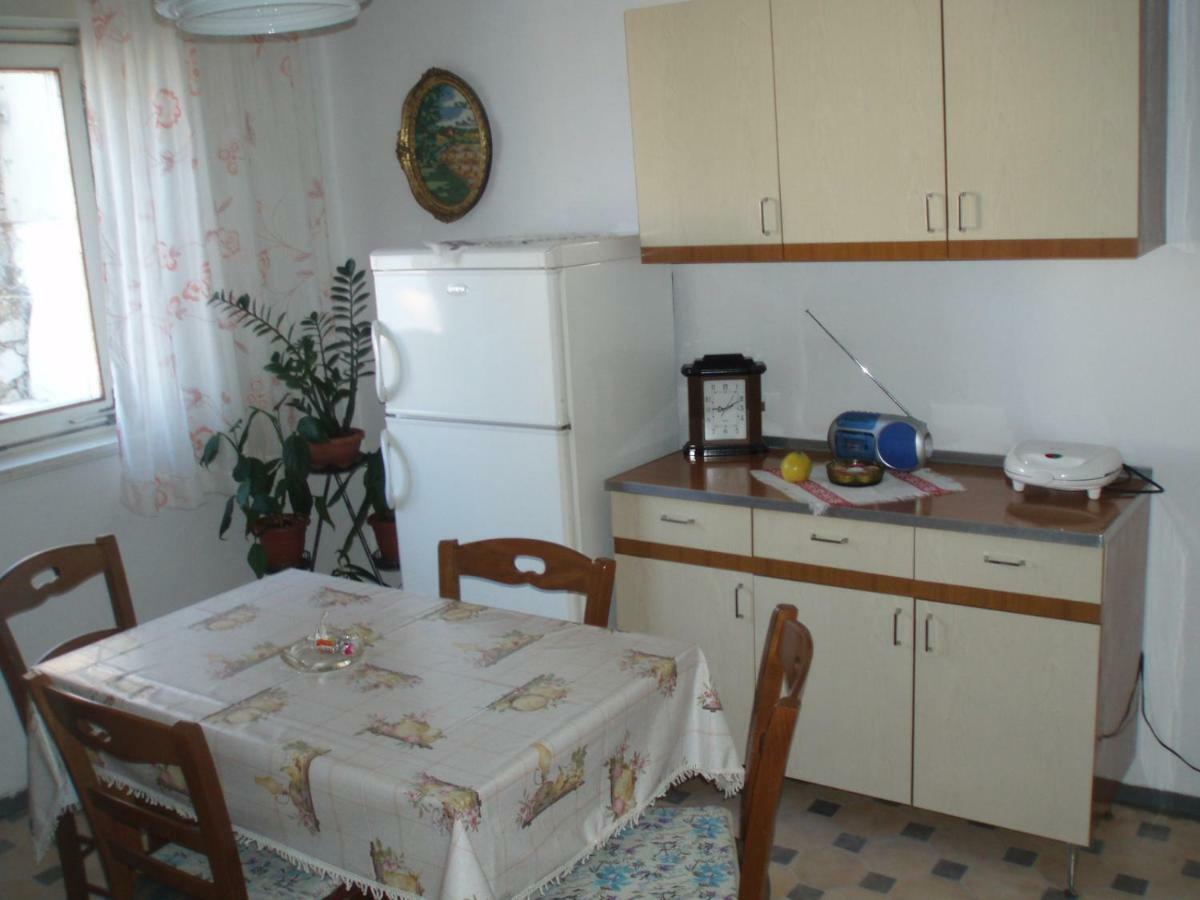 Apartment Antonija Сень Экстерьер фото